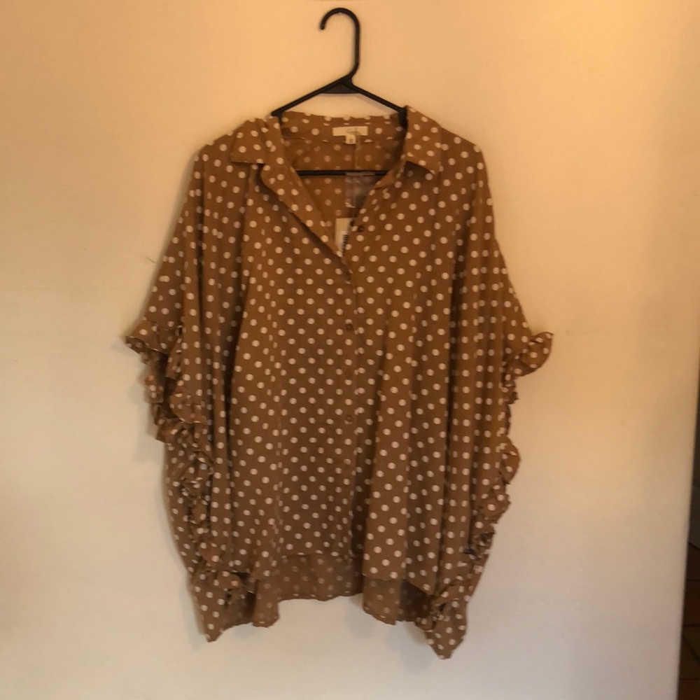 Tan and white polka dot top